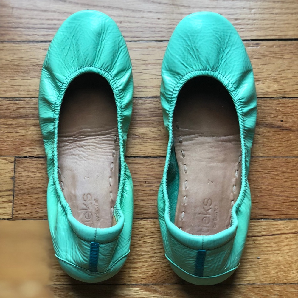 Mint Green Patent Tieks